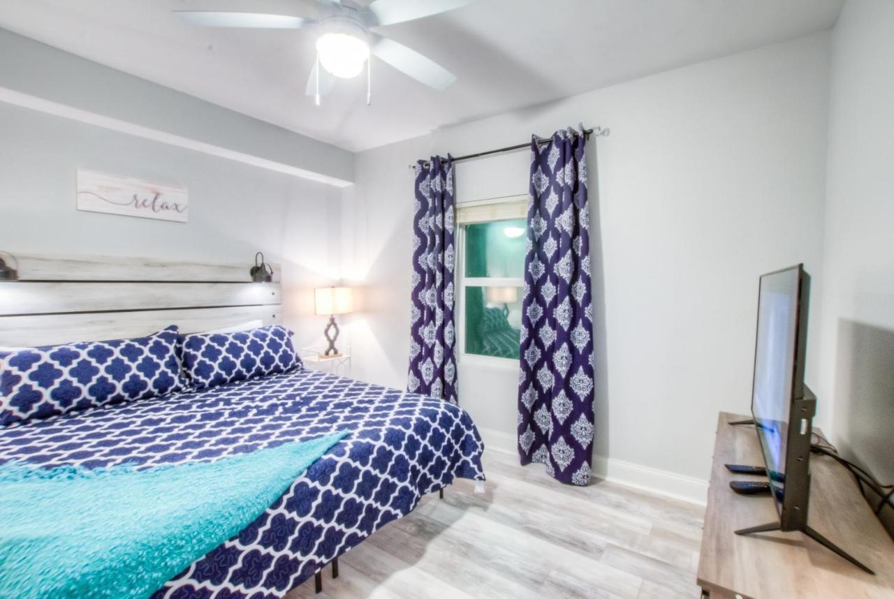 פנמה סיטי ביץ' Brand New!Laketown Wharf 334! Beautiful 3 Bd, Great Amenities, And Great Location מראה חיצוני תמונה