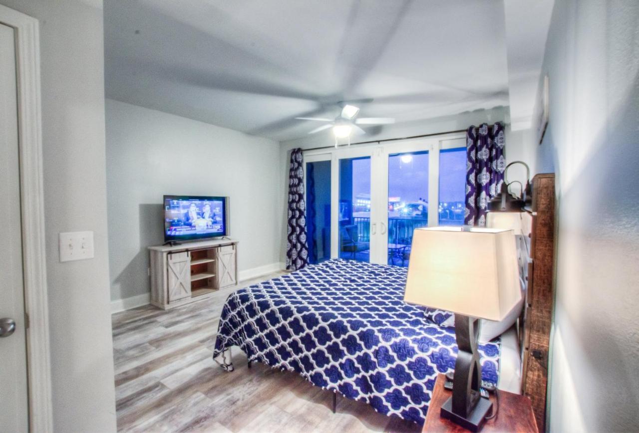 פנמה סיטי ביץ' Brand New!Laketown Wharf 334! Beautiful 3 Bd, Great Amenities, And Great Location מראה חיצוני תמונה